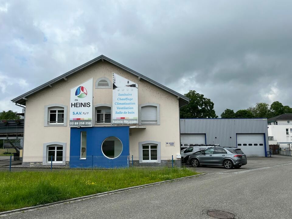 Vente local d''activites 1175 m² non divisibles