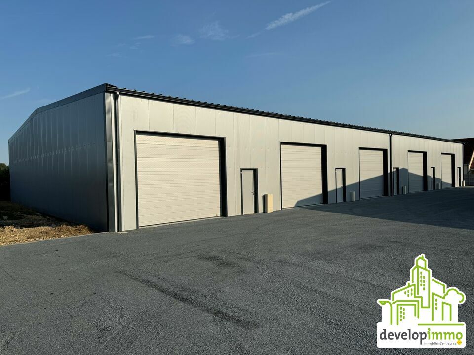 Location local d''activites 152 m² non divisibles