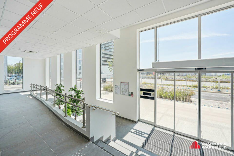 3545.73 m² pour ce bureaux en location à Bordeaux