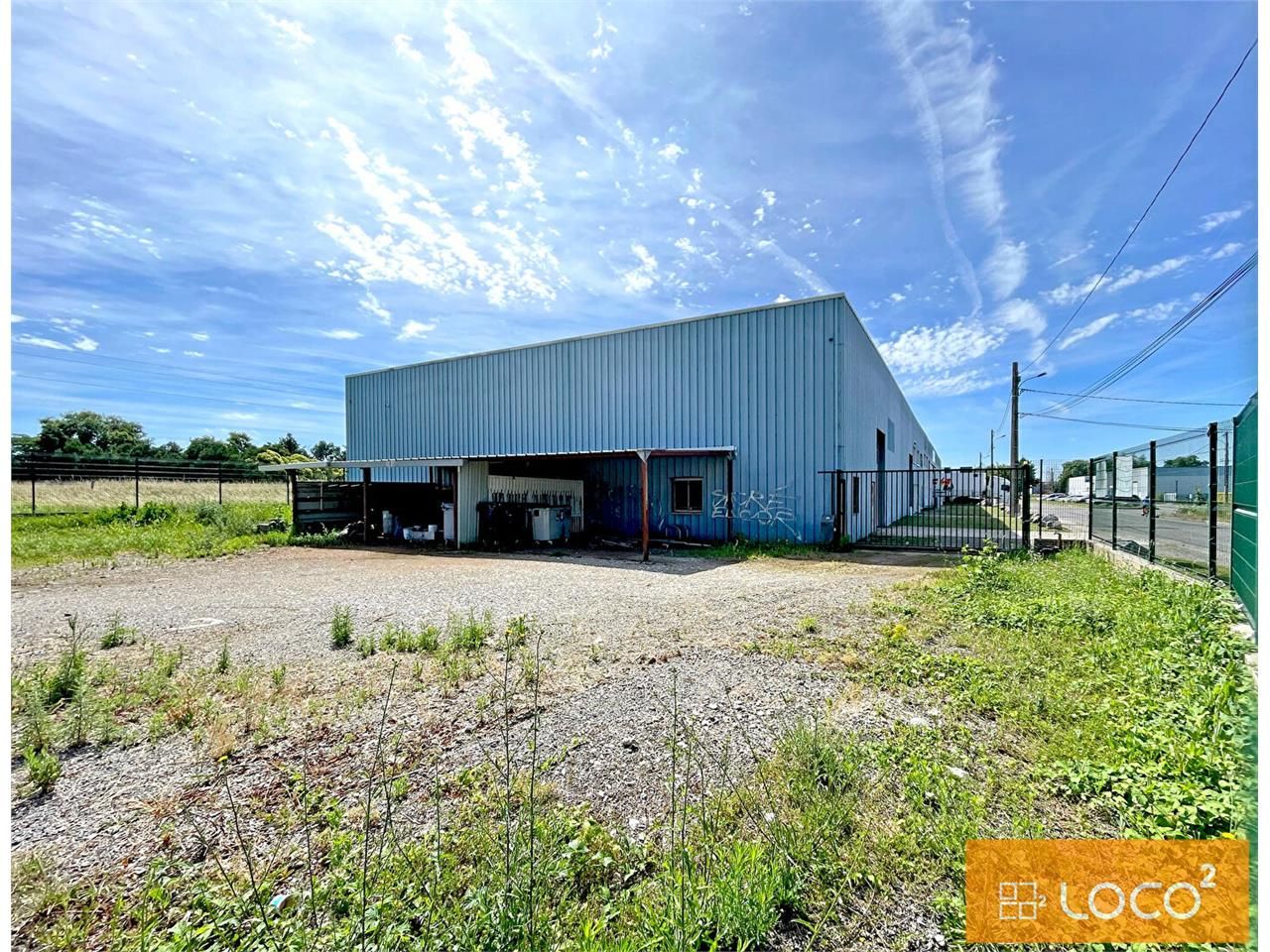 à vendre local d'activité de 1 775 m² à saint-alban