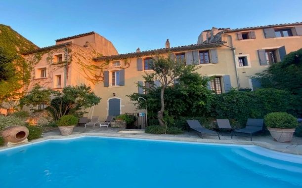 Vente entrepôts 2150 m² non divisibles