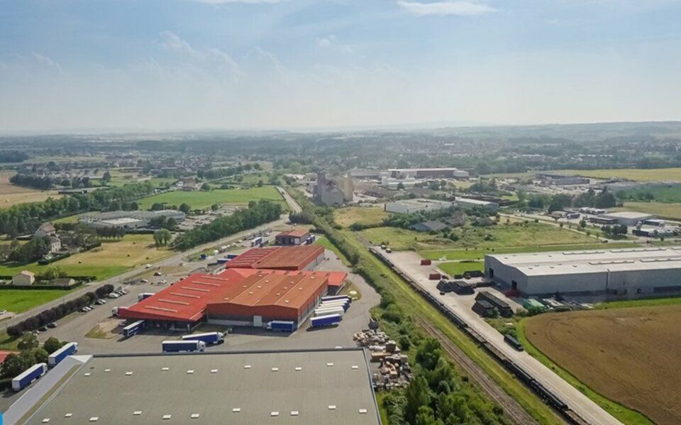 Vente terrain 170000 m² divisibles à partir de 6000 m²