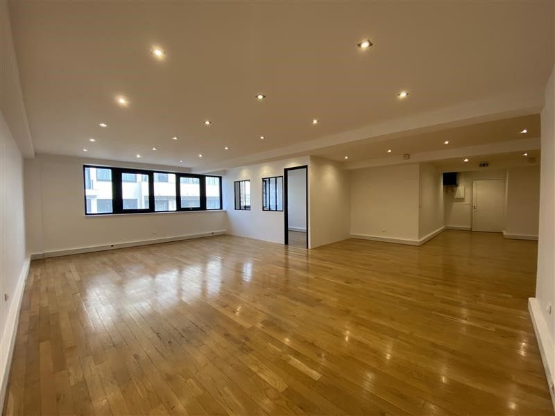 Vente bureaux 105 m² non divisibles