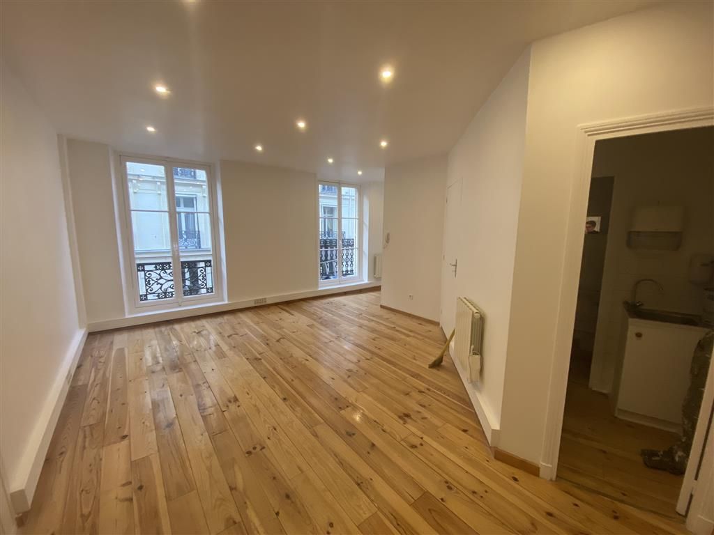 Location Bureaux 76 m² non divisibles