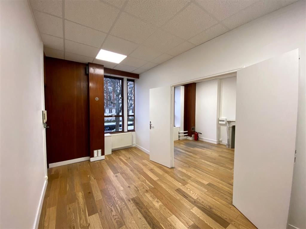 Location bureaux 50 m² divisibles à partir de 50 m²