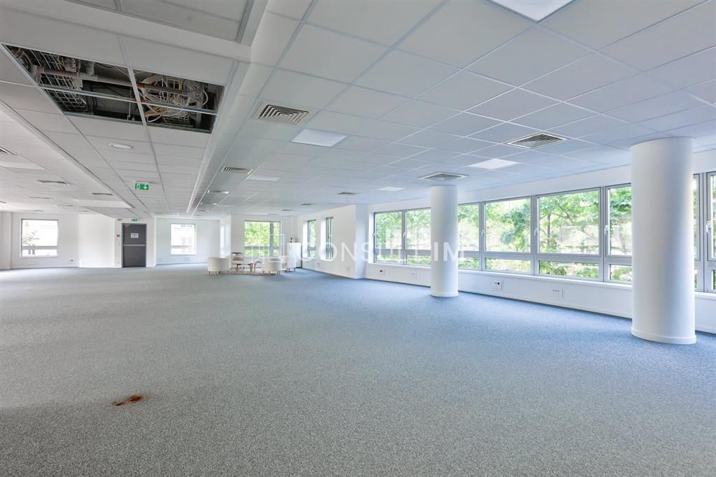 Location Bureaux 379 m² non divisibles
