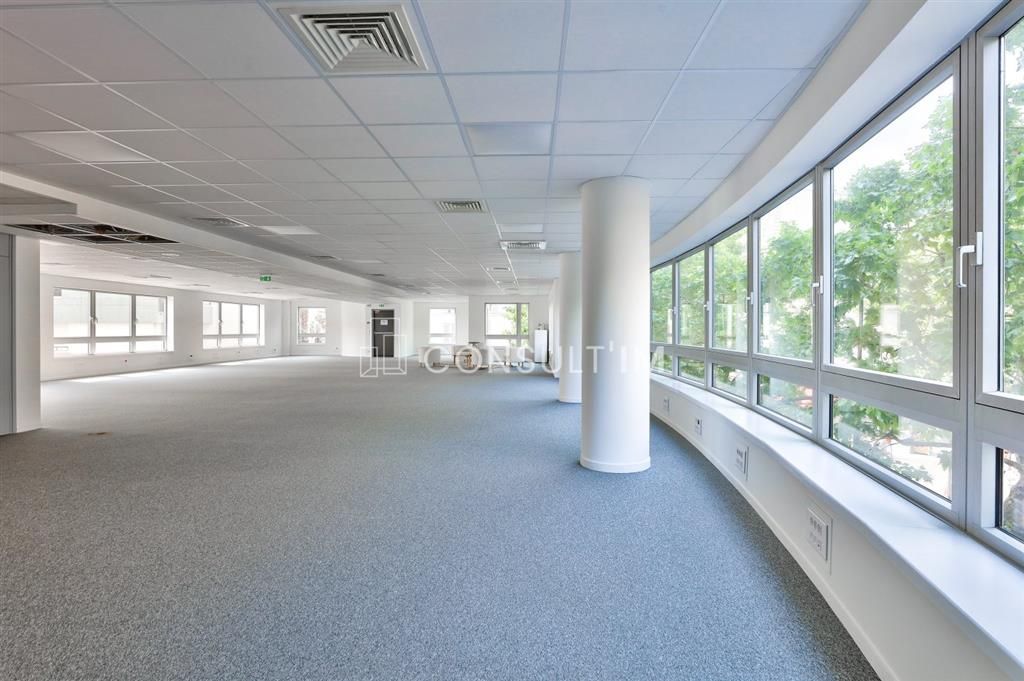 Location Bureaux 379 m² non divisibles