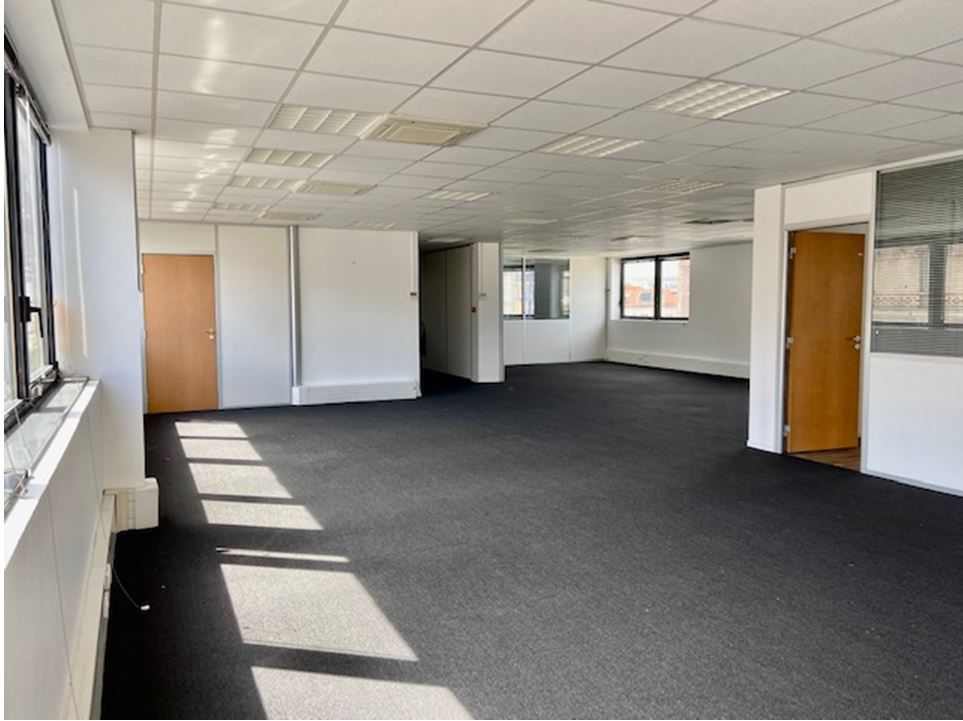 Location bureaux 258 m² non divisibles