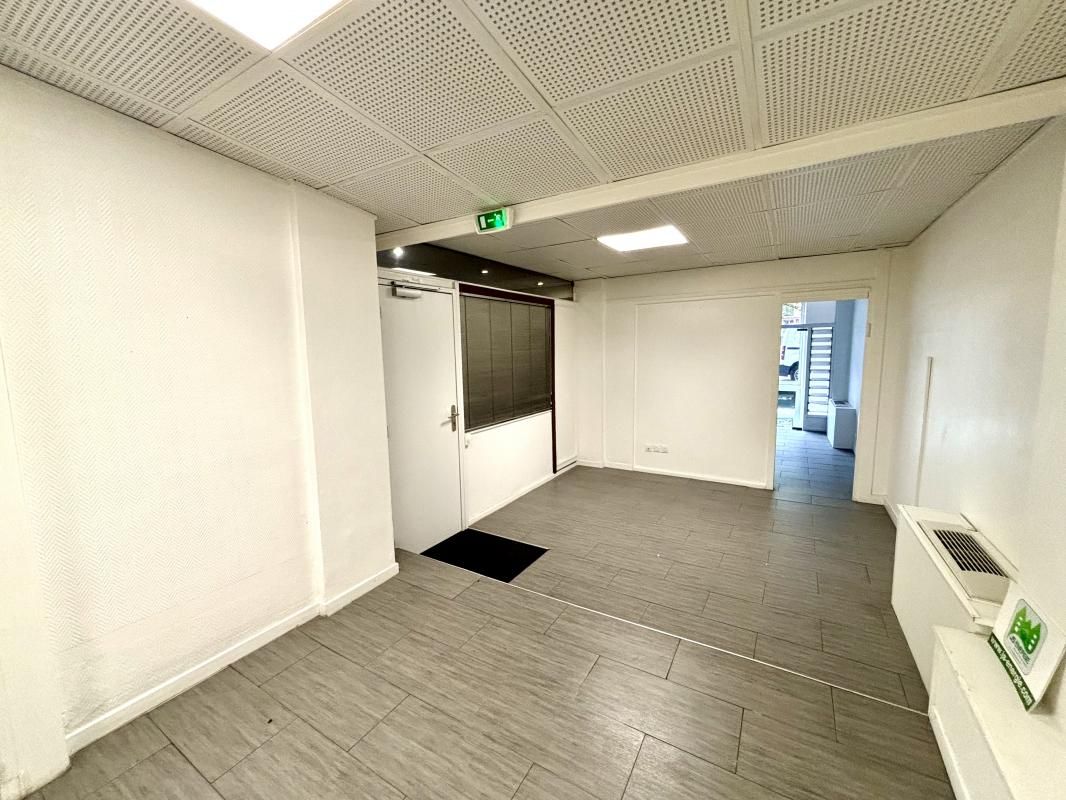 Location Bureaux 88 m² non divisibles