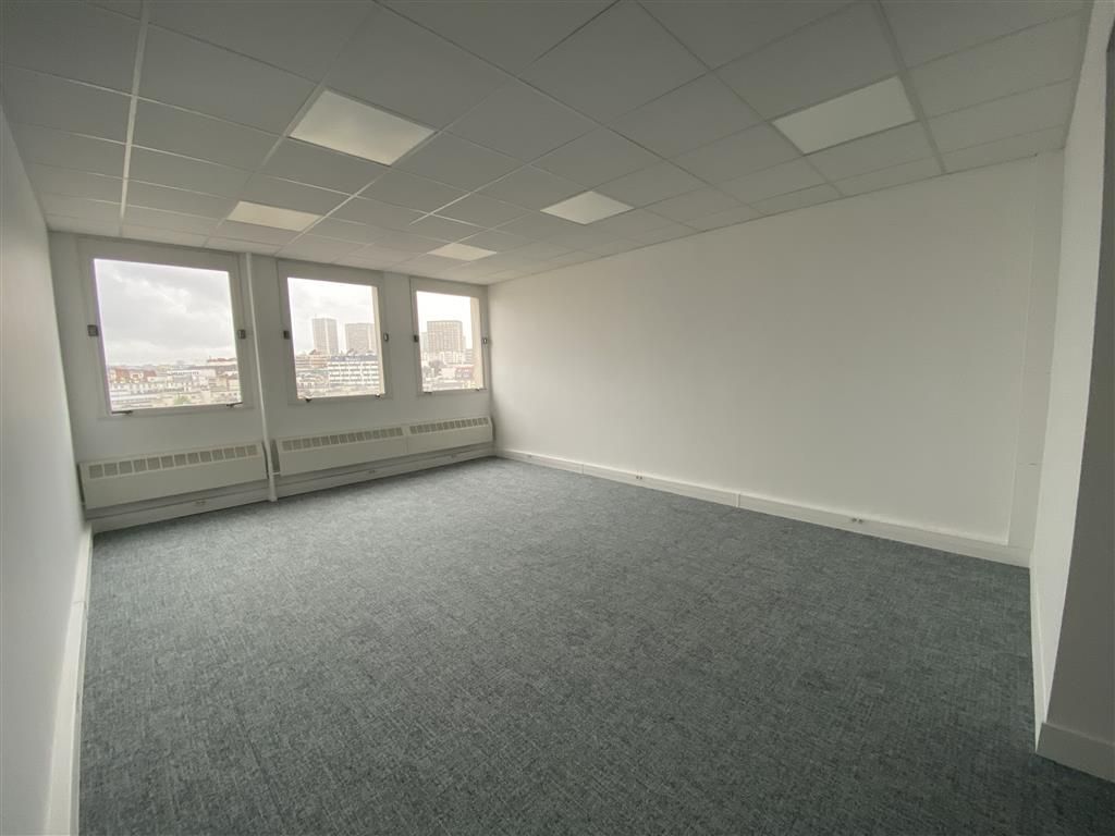 Location Bureaux 38 m² non divisibles
