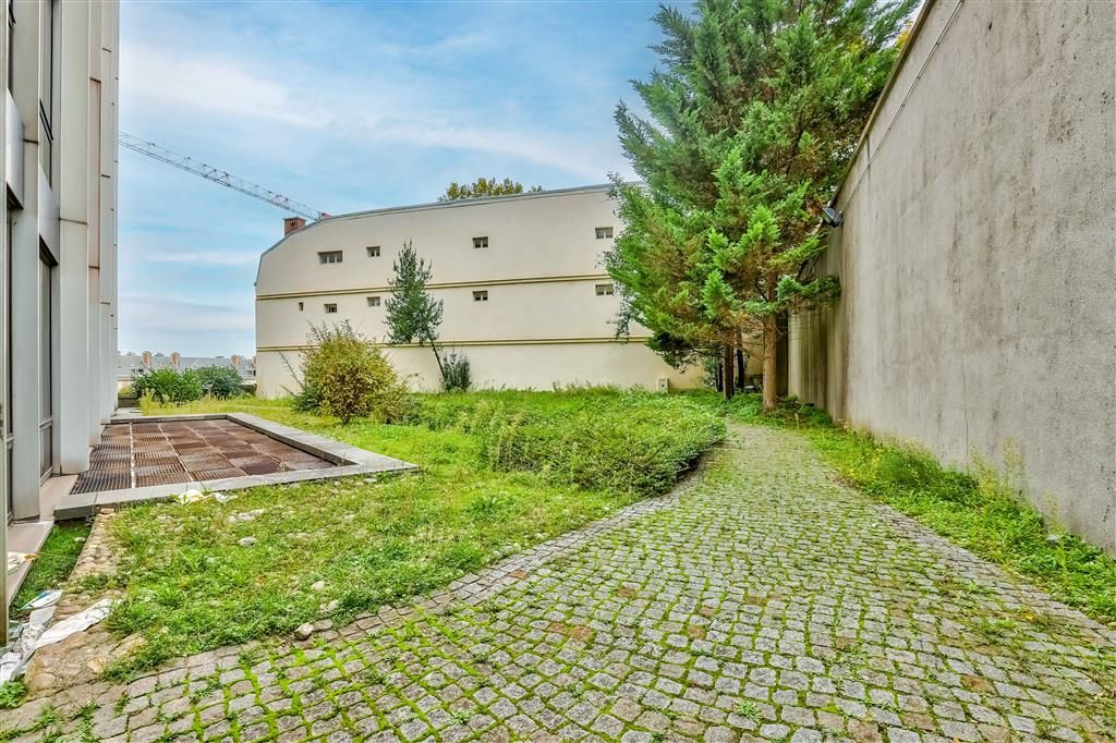 Vente Bureaux 357 m² non divisibles