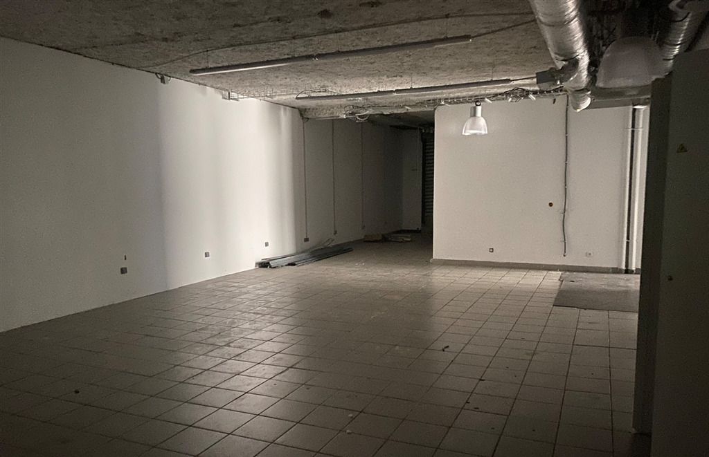 Location bureaux 170 m² non divisibles
