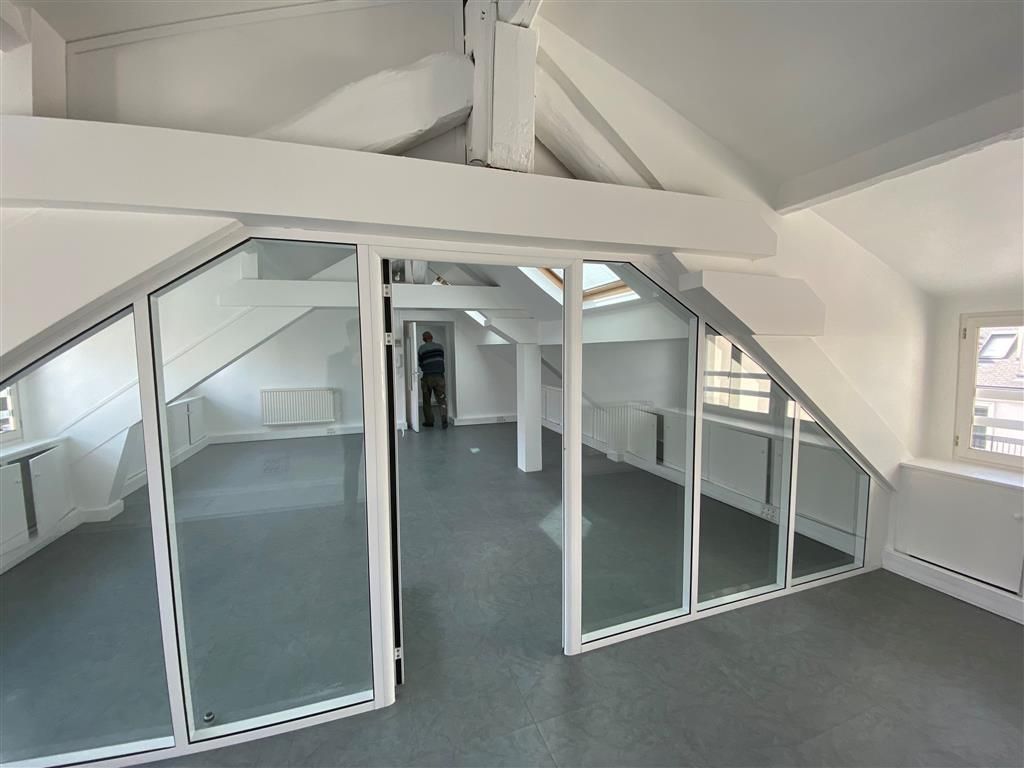 Location bureaux 72 m² non divisibles