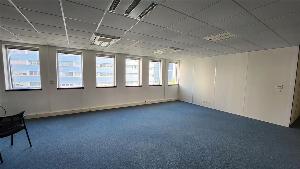 Location Bureaux 370 m² non divisibles