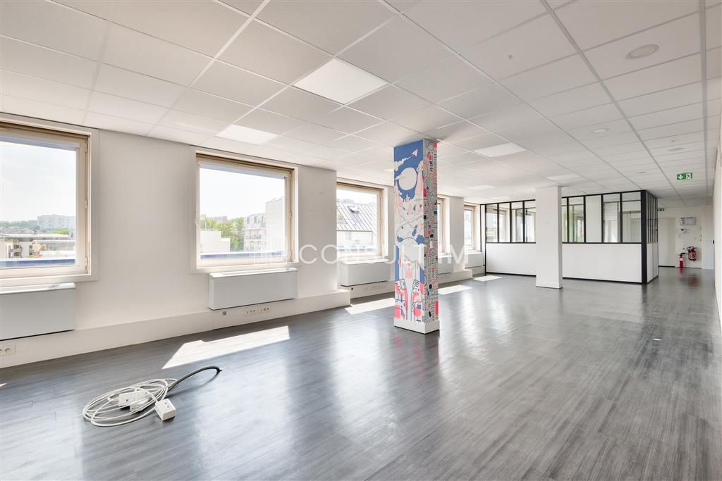 Vente Bureaux 303 m² non divisibles