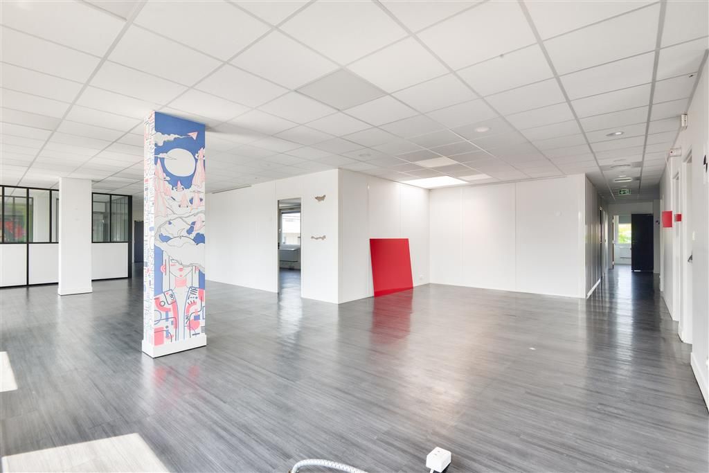 Vente Bureaux 303 m² non divisibles