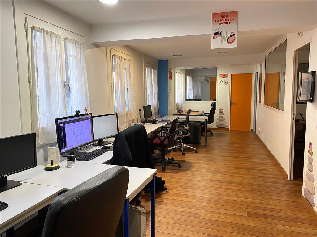 Vente Bureaux 78 m² non divisibles