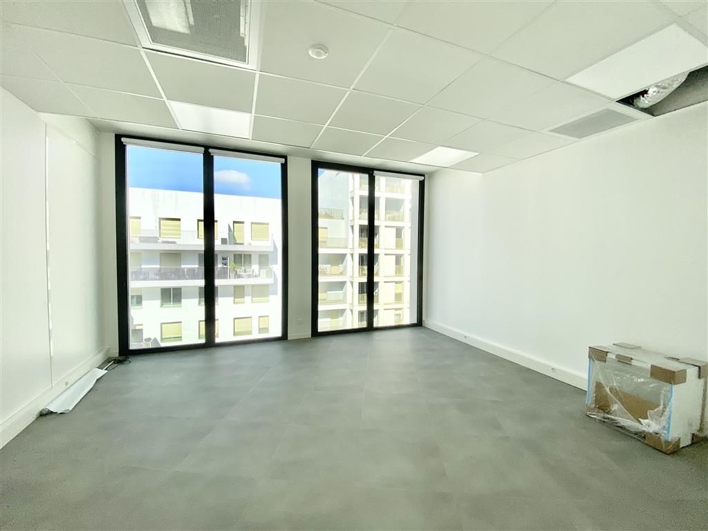 Location Bureaux 39 m² non divisibles