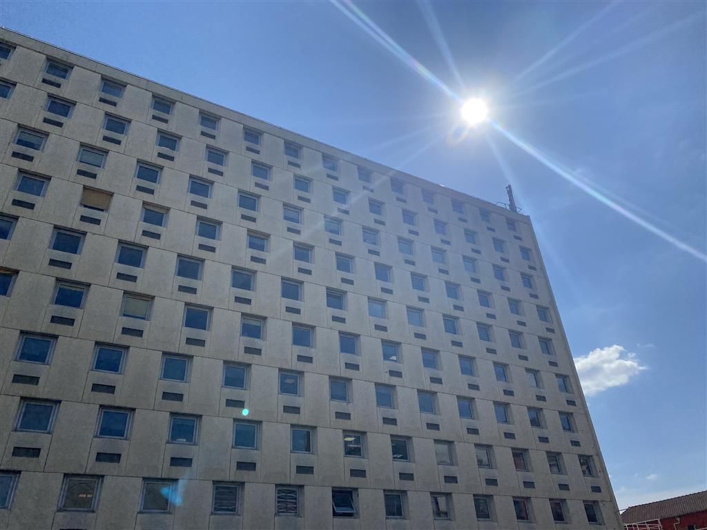 Location Bureaux 400 m² non divisibles