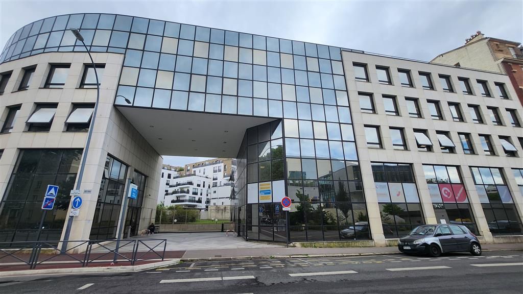 Location Bureaux 124 m² non divisibles