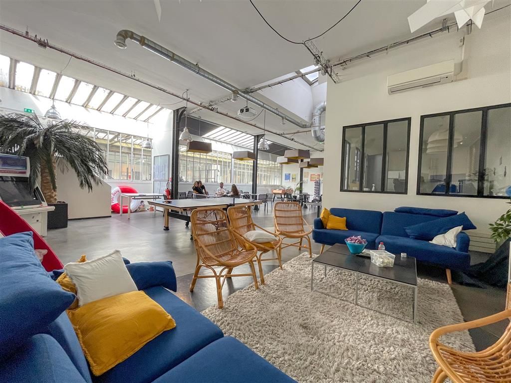 Location bureaux 867 m² non divisibles