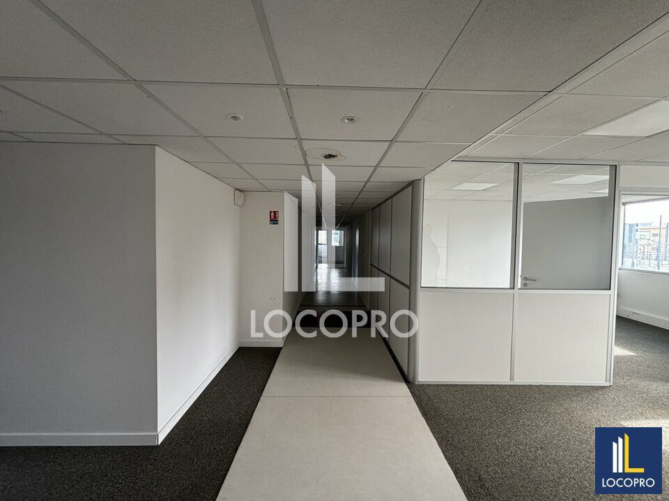 BUREAUX A LOUER - 414 M2 DIVISIBLES - NICE MERIDIA