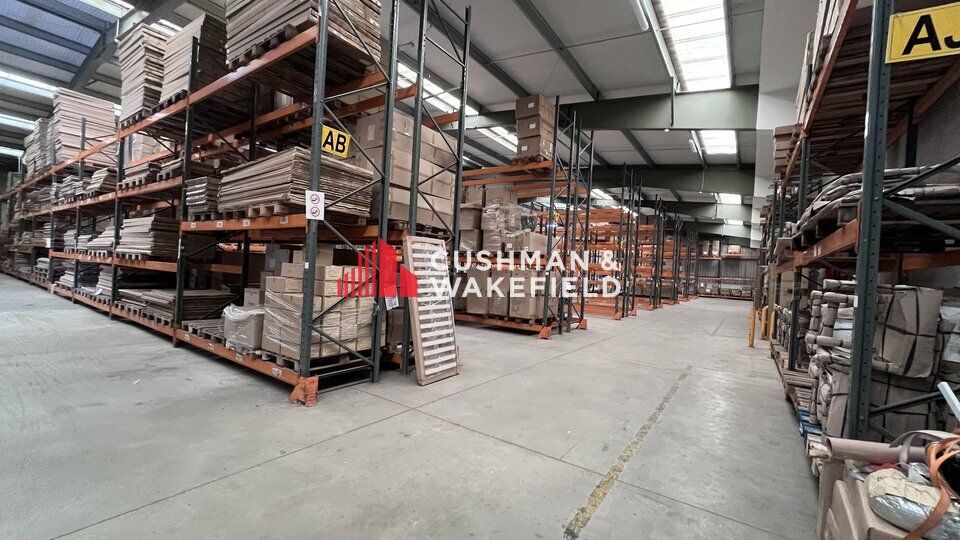 LOCAUX COMMERCIAUX ET INDSUTRIELS A VENDRE - CASTRES