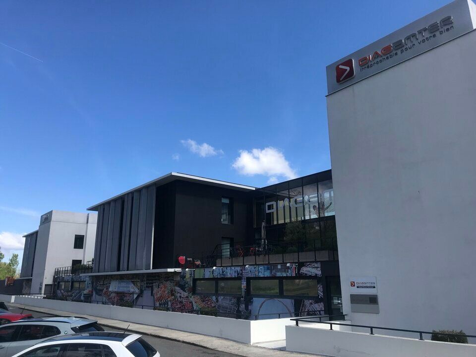 Location bureau Auzeville-Tolosane (31320) - 201 m²