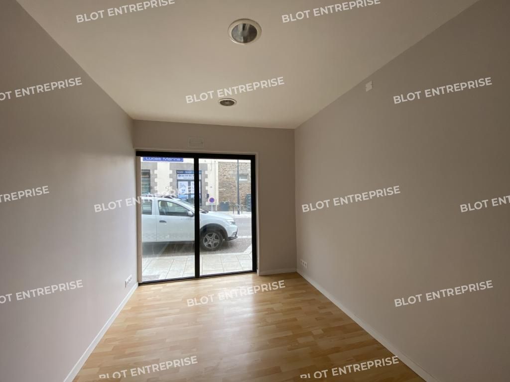Vente local commercial 35 m² non divisibles