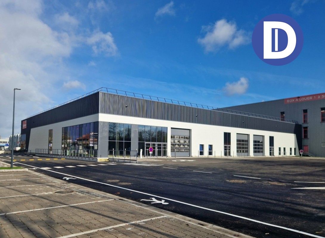 Location activites 770.00 m² non divisibles