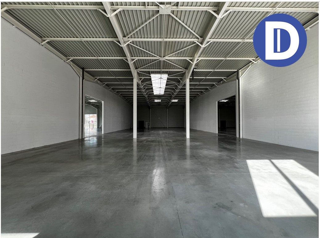 Location activites 770.00 m² non divisibles