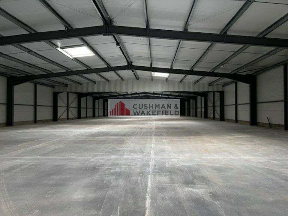 GENERAC - LOCAL D'ACTIVITES A LOUER