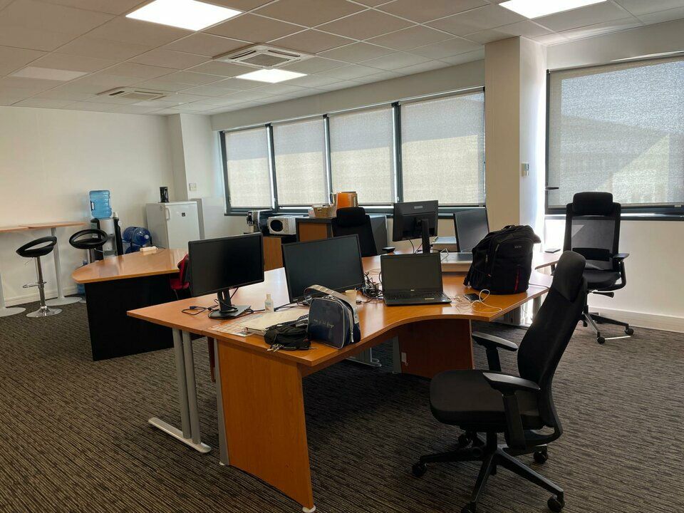 Location bureaux 115 m² non divisibles