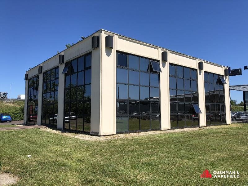 Location bureaux 125 m² non divisibles