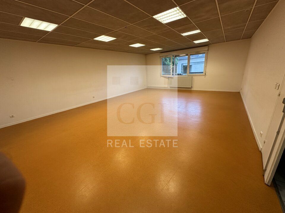 Location bureau - 93 m²