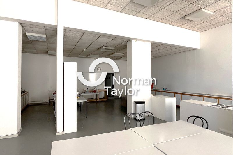 Vente bureaux 113 m² non divisibles