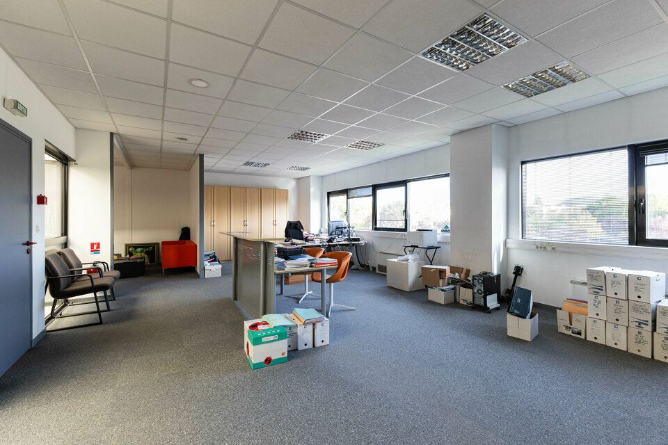 Location bureaux 197 m² non divisibles