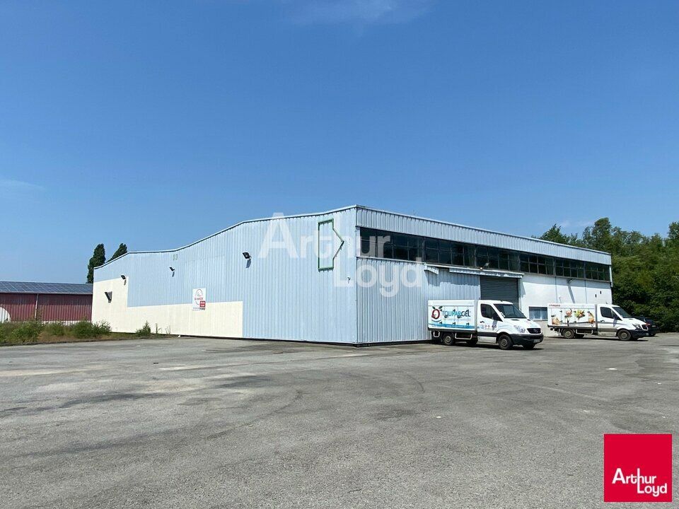 Vente local d''activites 1200 m² non divisibles