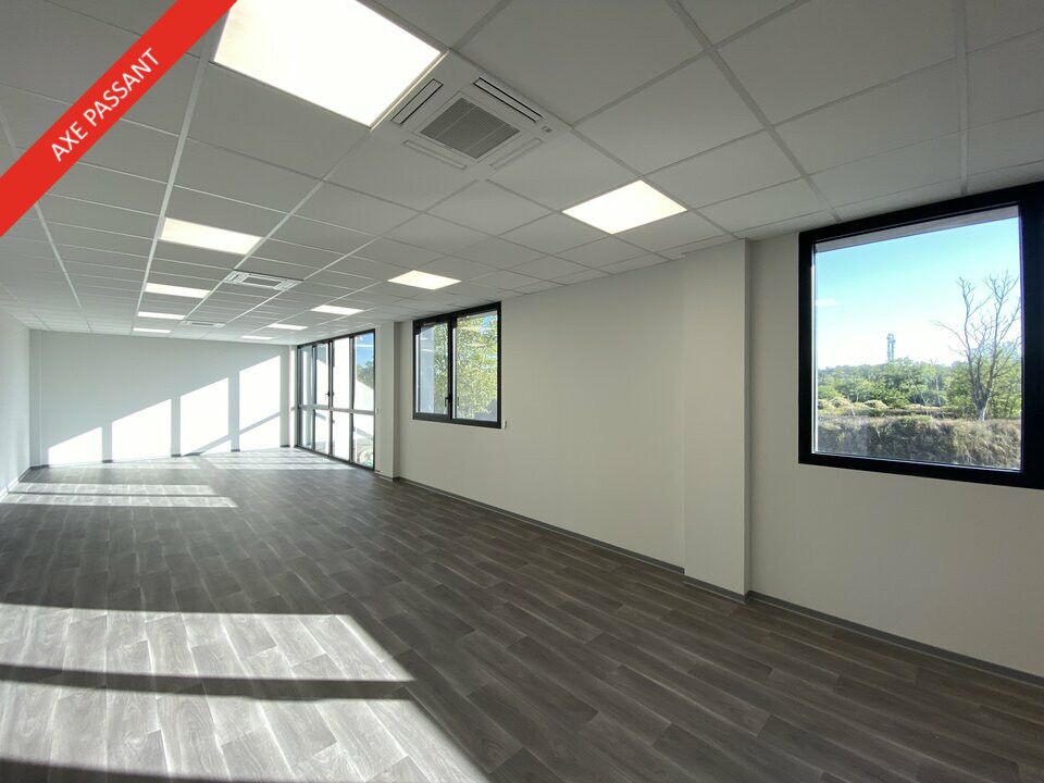 Location bureaux 132 m² divisibles à partir de 63 m²