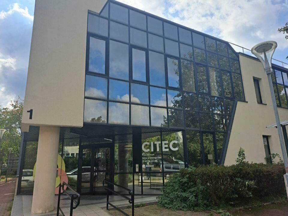 Location bureaux 1200 m² non divisibles