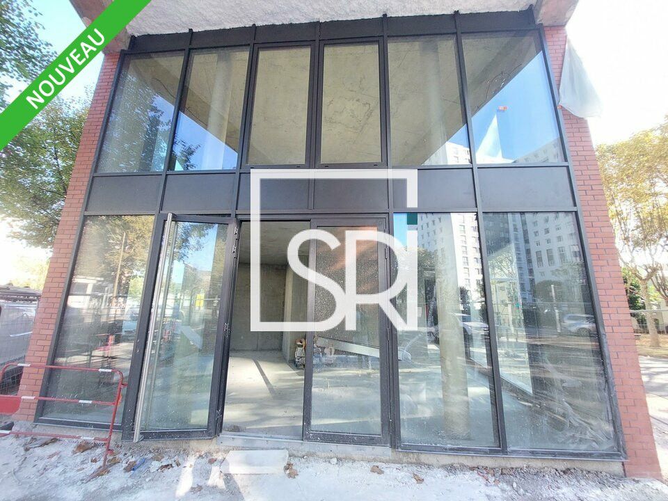 NEUFS - VENTE BUREAUX AVEC TERRASSE - 320  M² DIVISIBLES - CENTRE-VILLE - 63000 CLERMONT-FERRAND 