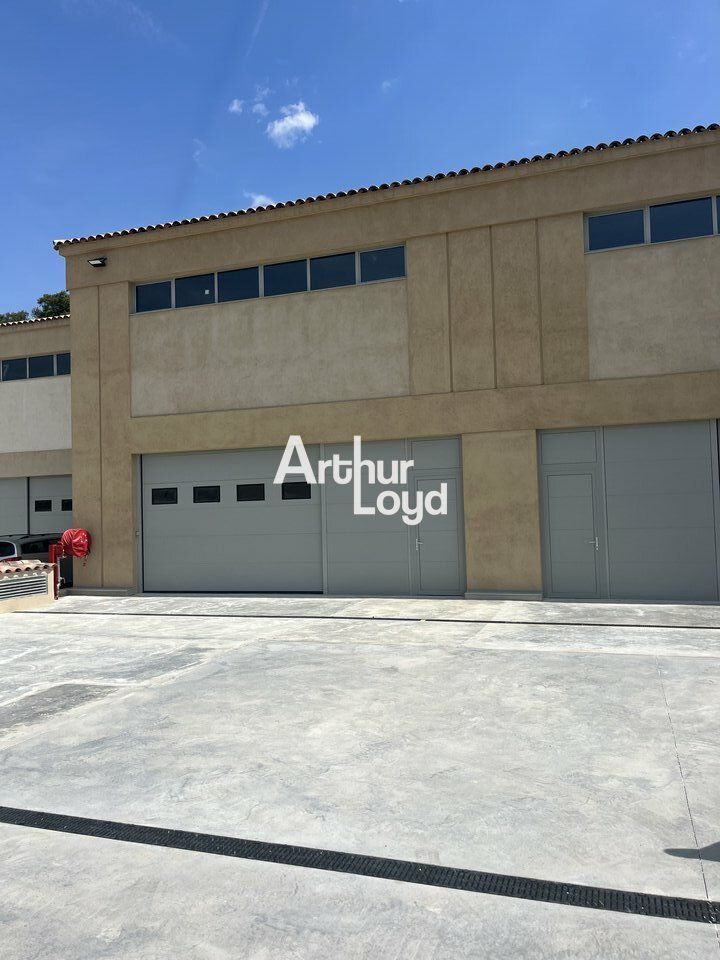 Locaux d'activités neufs 277.90 m² à louer Valbonne