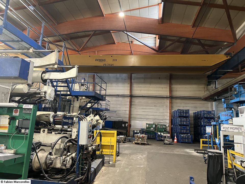 Bâtiment industriel à vendre ou à louer à Decazeville, Aveyron (12)