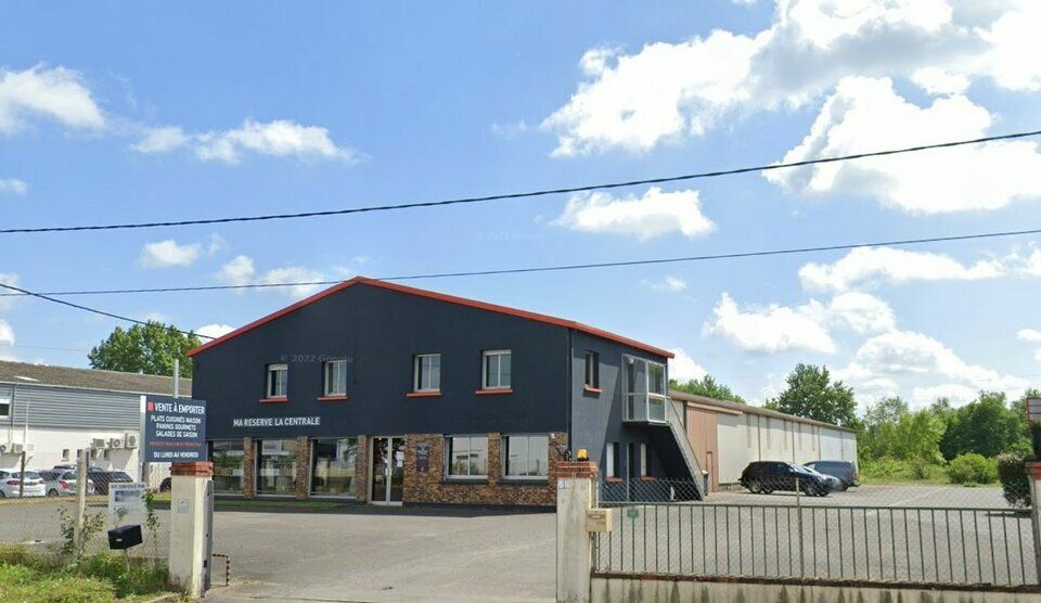 Vente local d''activites 1331 m² non divisibles
