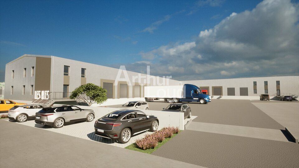 Vente local d''activites 3120 m² divisibles à partir de 226 m²