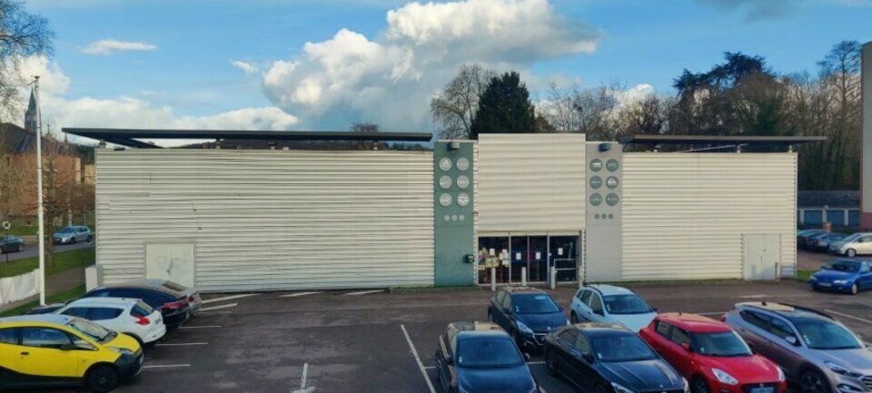 Location local commercial 1013 m² divisibles à partir de 500 m²