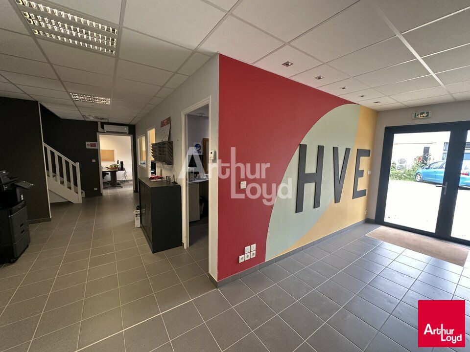 Bel emplacement, au coeur de la ZI SUD EST