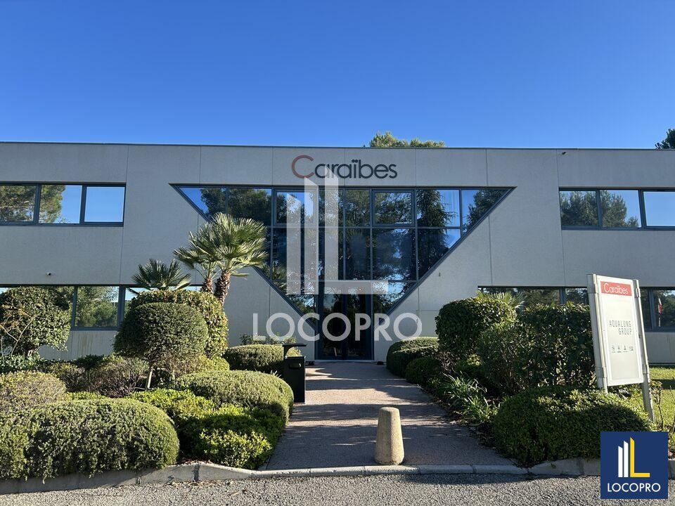 Location bureaux 2043.93 m² divisibles à partir de 428.18 m²