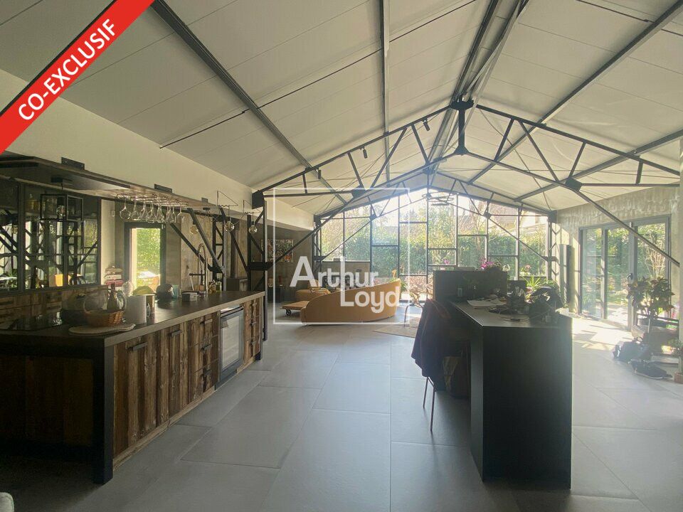 Vente bureaux 530 m² non divisibles