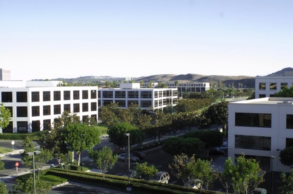 Location bureaux 3600 m² non divisibles